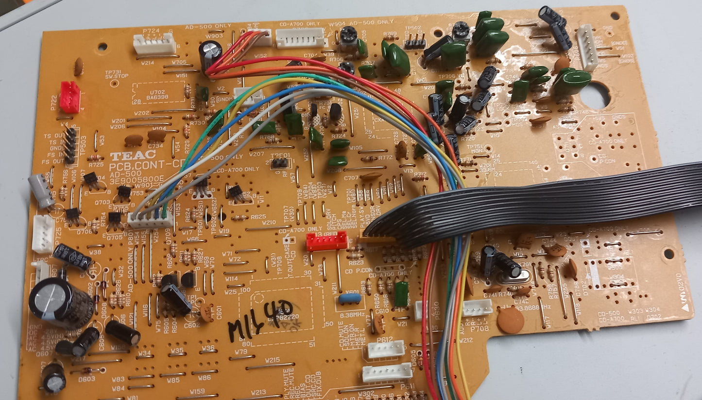 TASCAM CD-A500 PCB 3E9005800E OR 3E9005800B