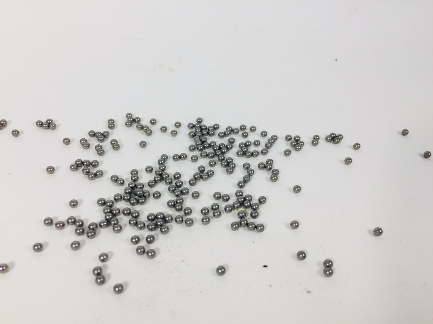 3/32 STEEL BALLS Pack of 20