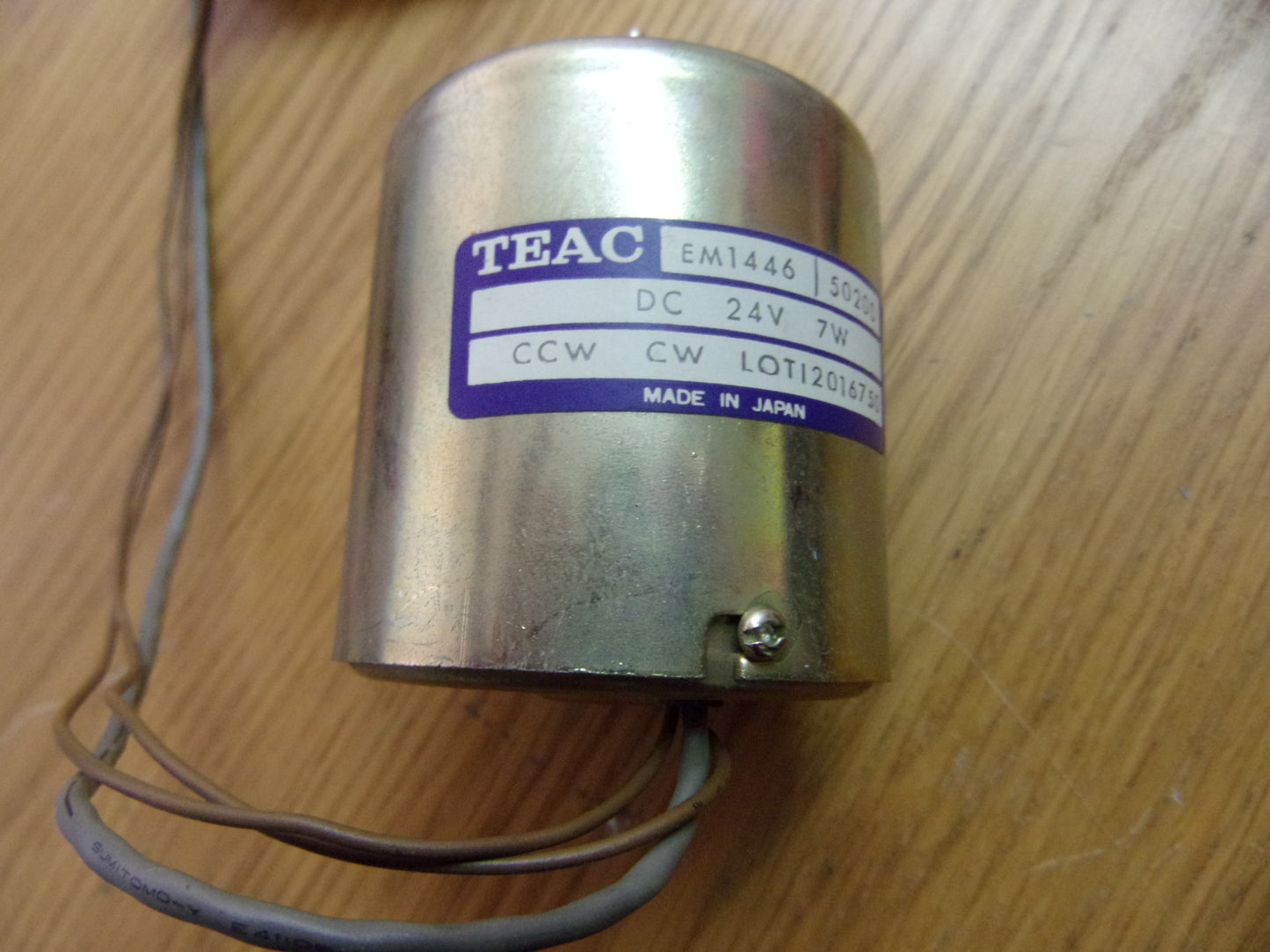 TASCAM TEAC EM1446 CAPSTAN MOTOR reversing model CW CCW
