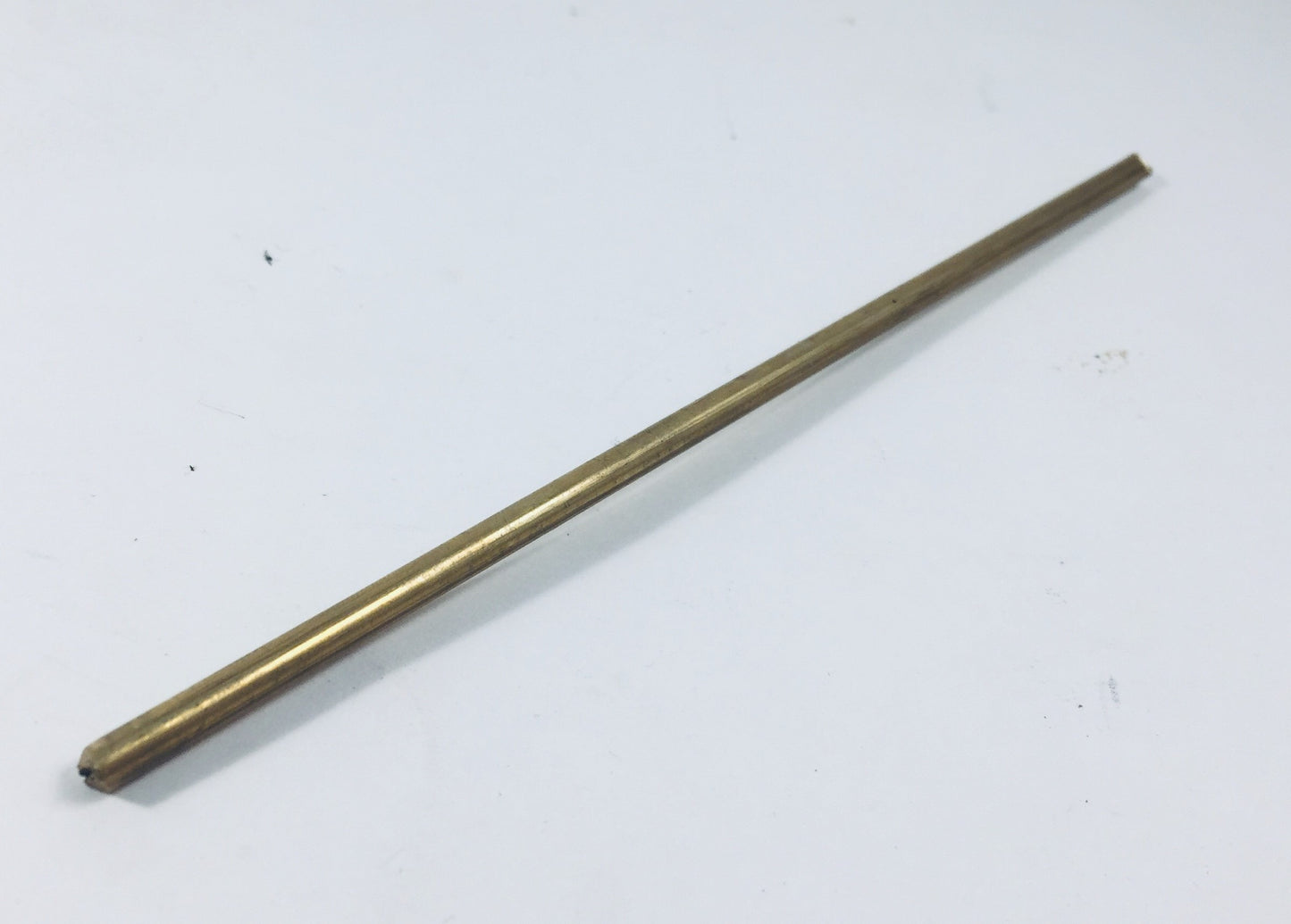 Oversize 9/64 th 4ba Brass rod approx 14cm long model making etc pack 2