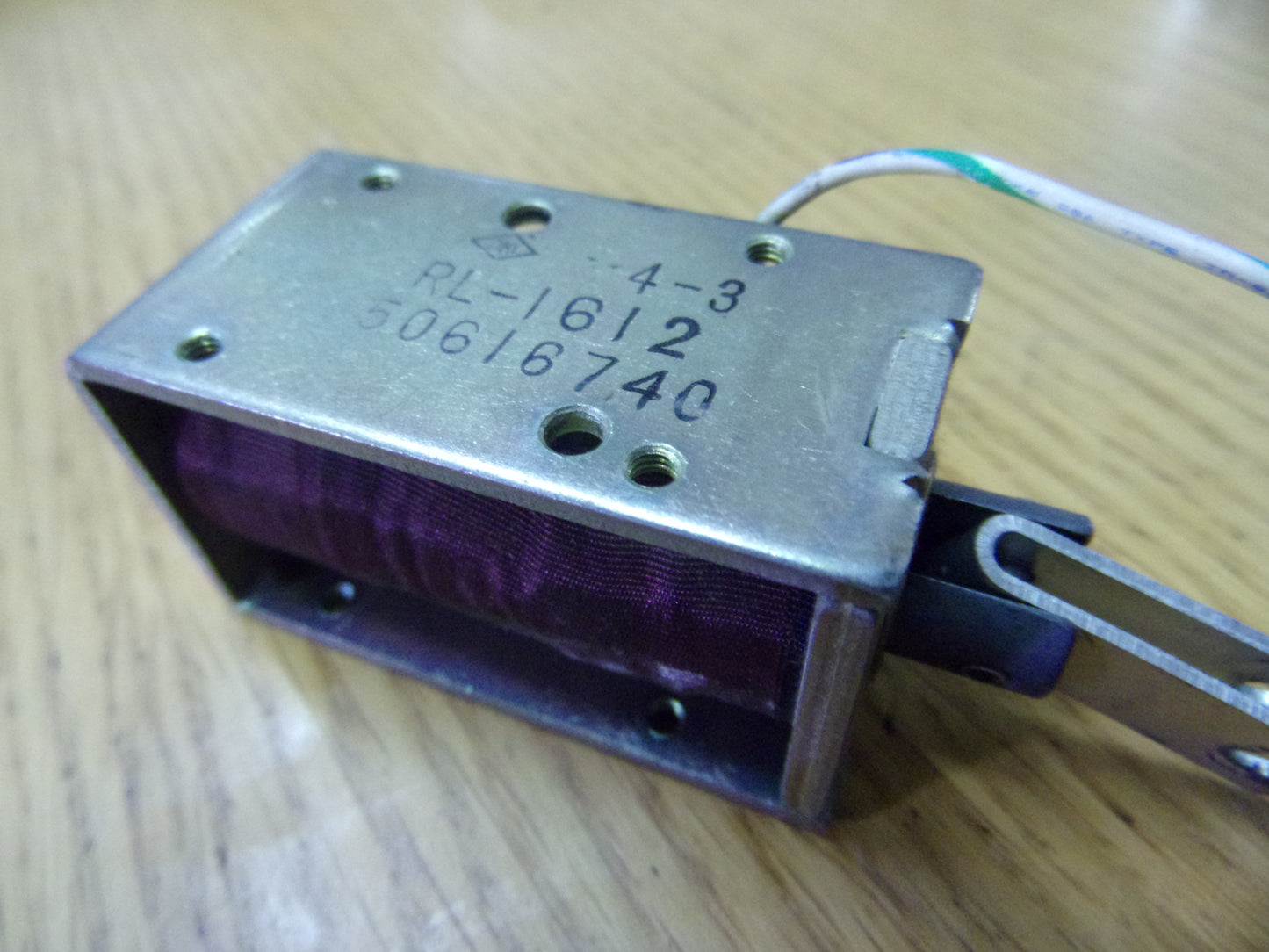 Solenoid RL-1612 50616740 Teac A-5300