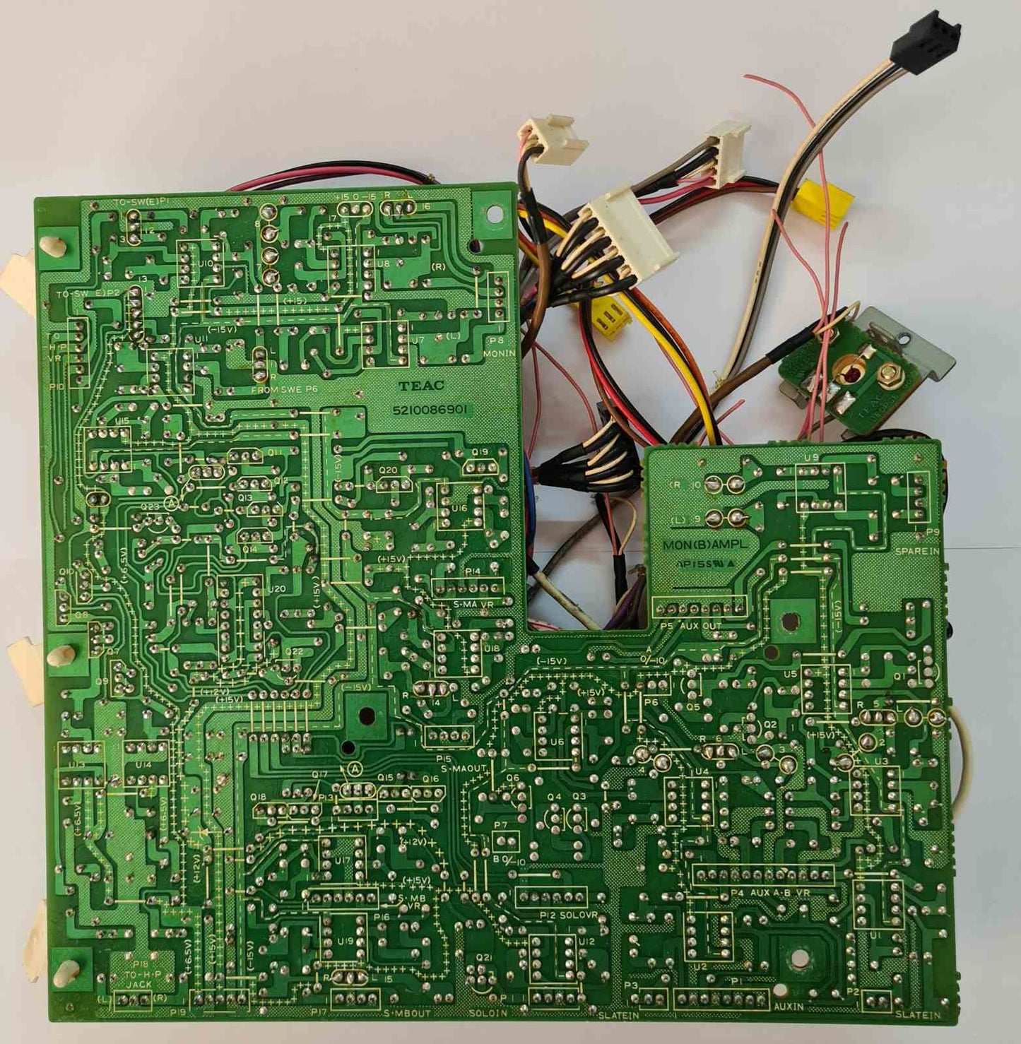 Tascam M-520 moni (b) pcb-102 5210086901  52100869-01