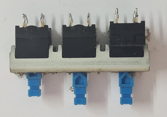TASCAM 424 SWITCH BANK USED