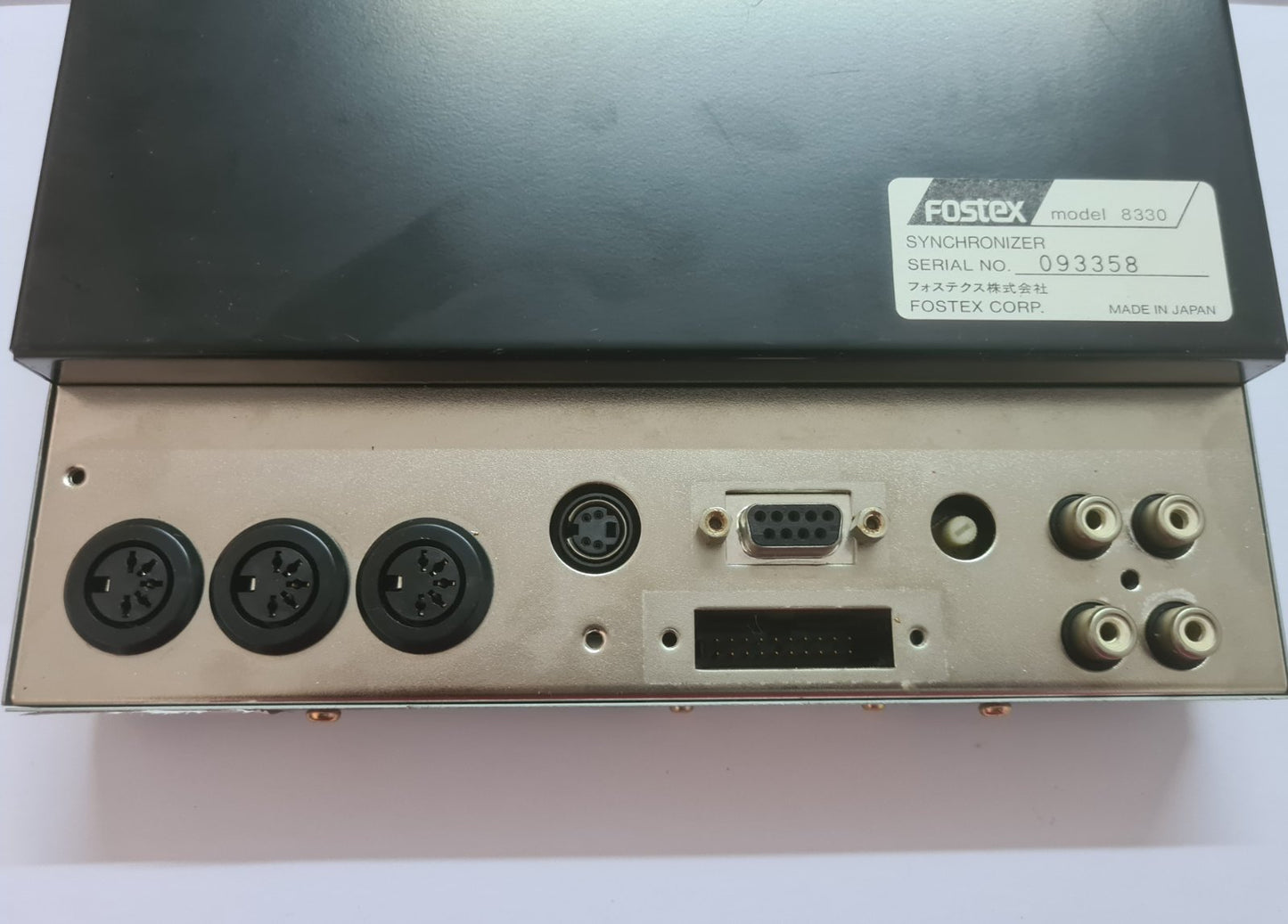 Fostex 8330 synchronizer