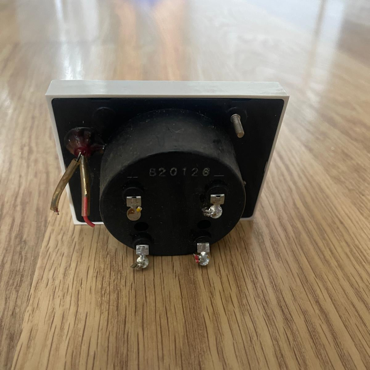 Teac Model 15 large desk VU meter 5296001000