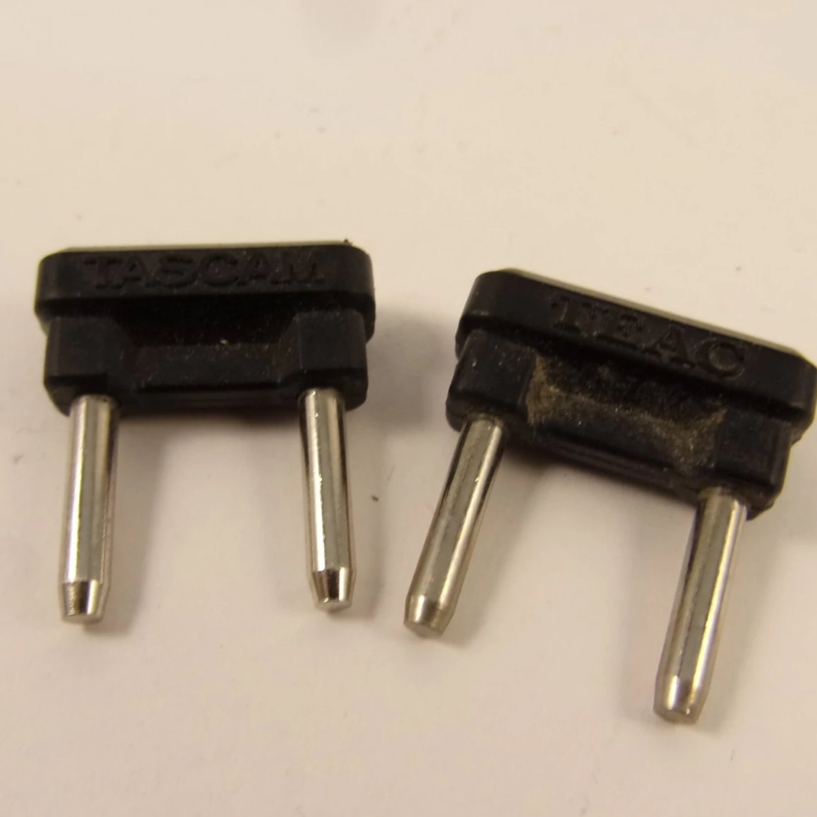Teac Tascam 133 244 2A Phono links jumpers pack of 4 metal  or 1 plastic