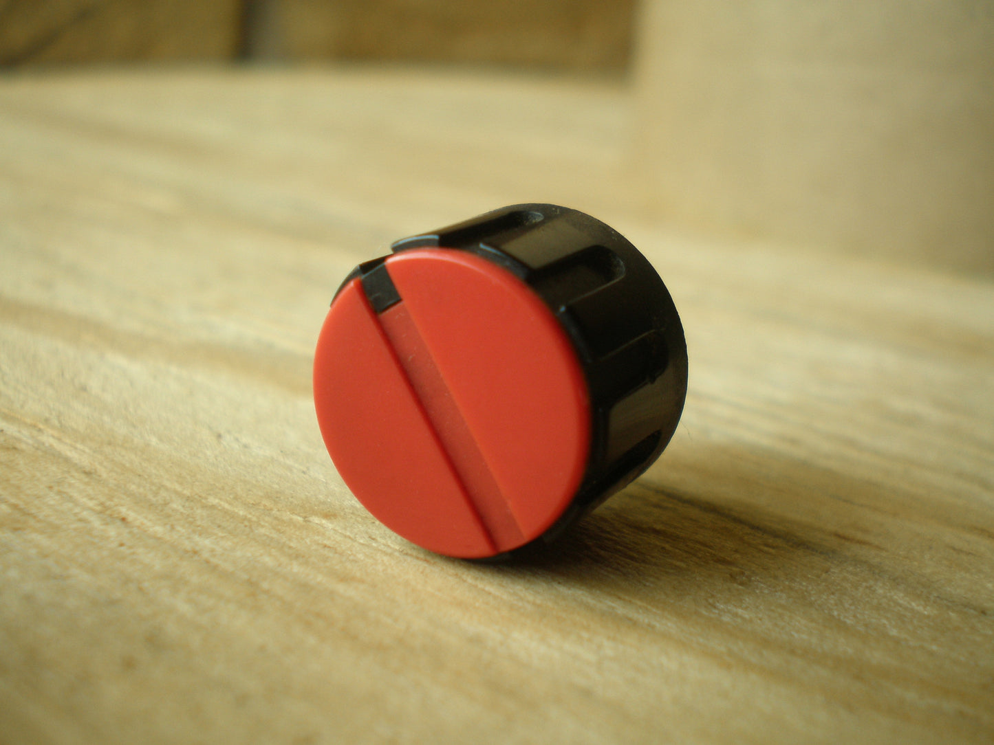 TASCAM Portastudio 144 Knob push button in different colours