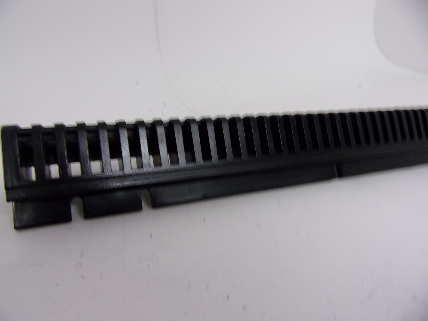 Teac 80-8 top grill vent plastic