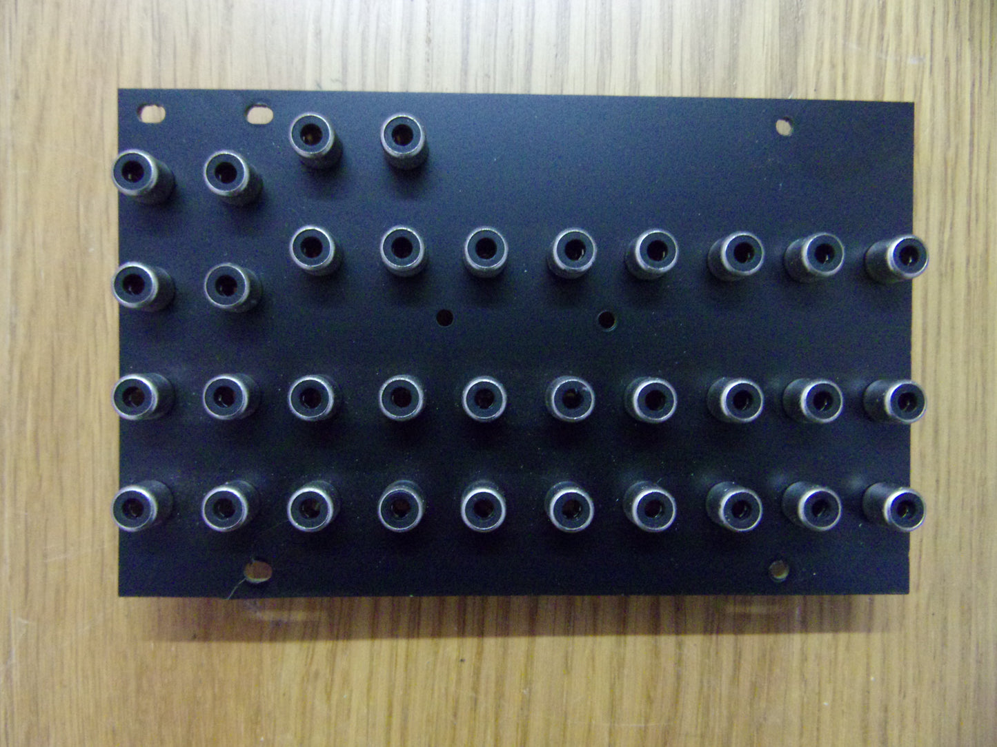 Tascam M-30 34 way phono socket