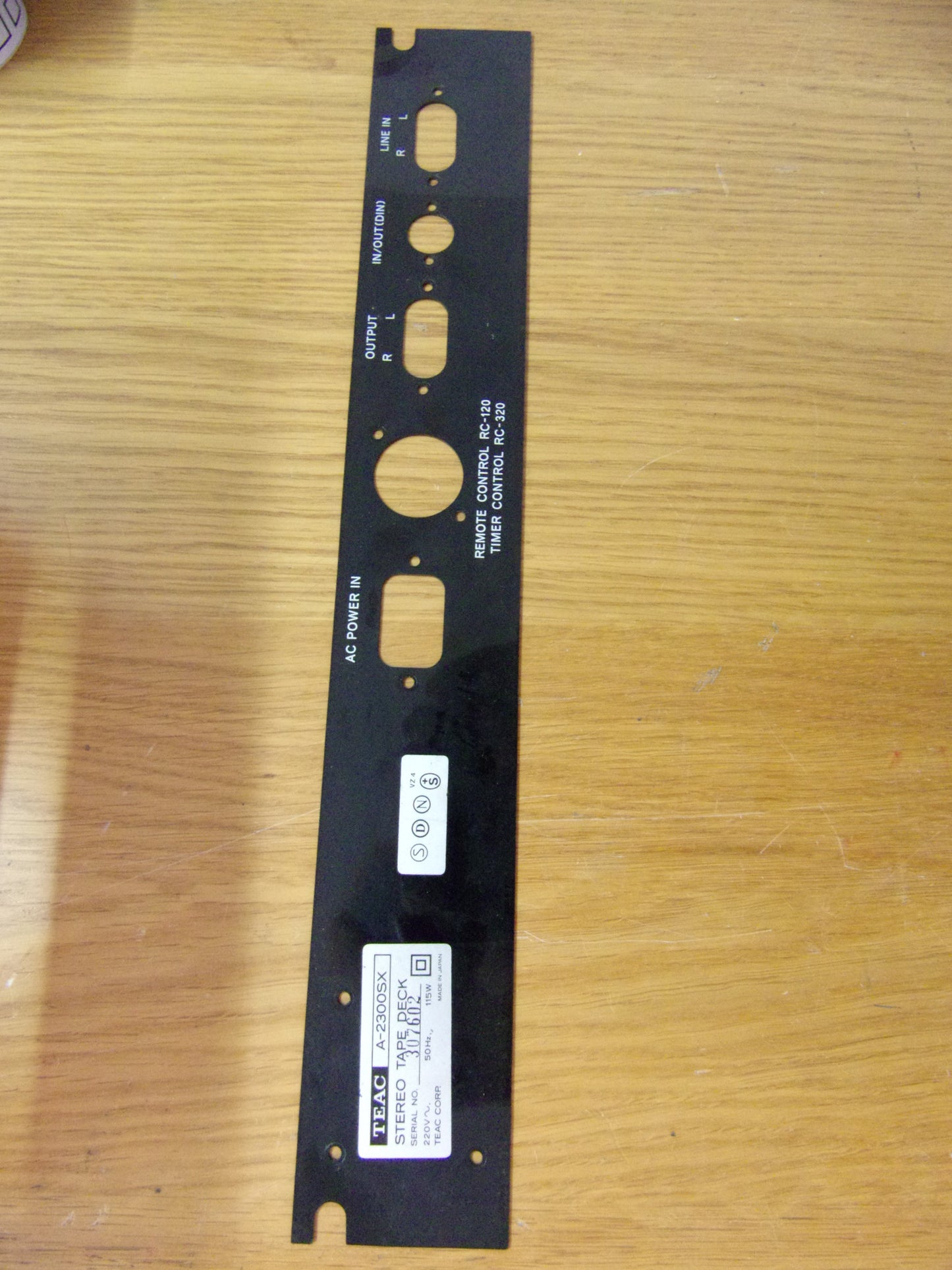 TEAC  A-2300SX A-3300SX PLASTIC REAR COSMETIC PANEL