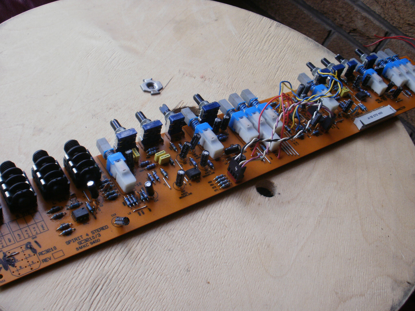 Soundcraft spirit 4  live pcb stereo SC3210/3