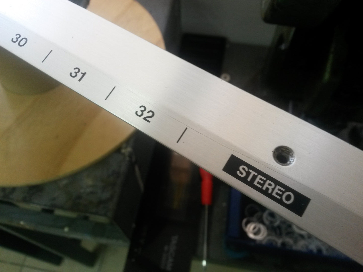 Tascam M3500 aluminium channel rail