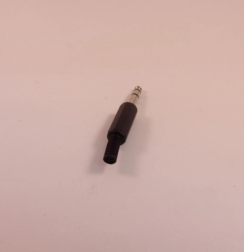 Standard plastic stereo 1/4 inch plugs