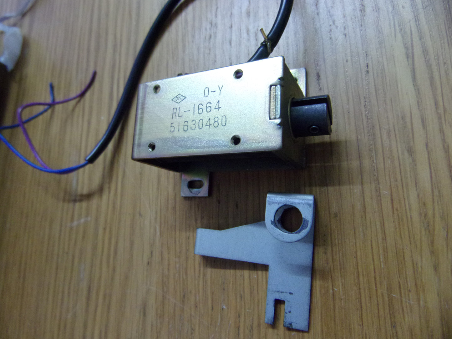 TASCAM Brake Solenoid RL1664 51630480 with bracket