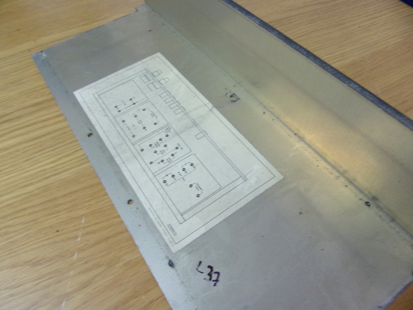 A-3340 bottom panel