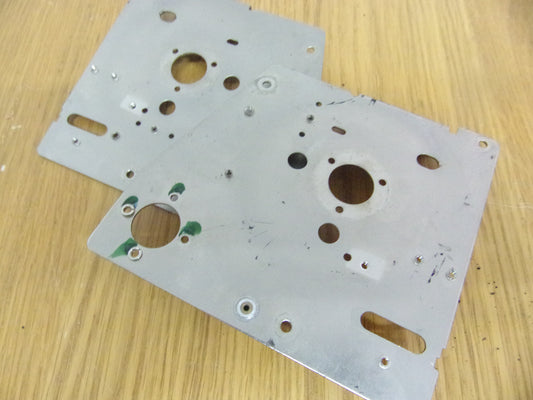 TEAC A-5300 internal motor panels