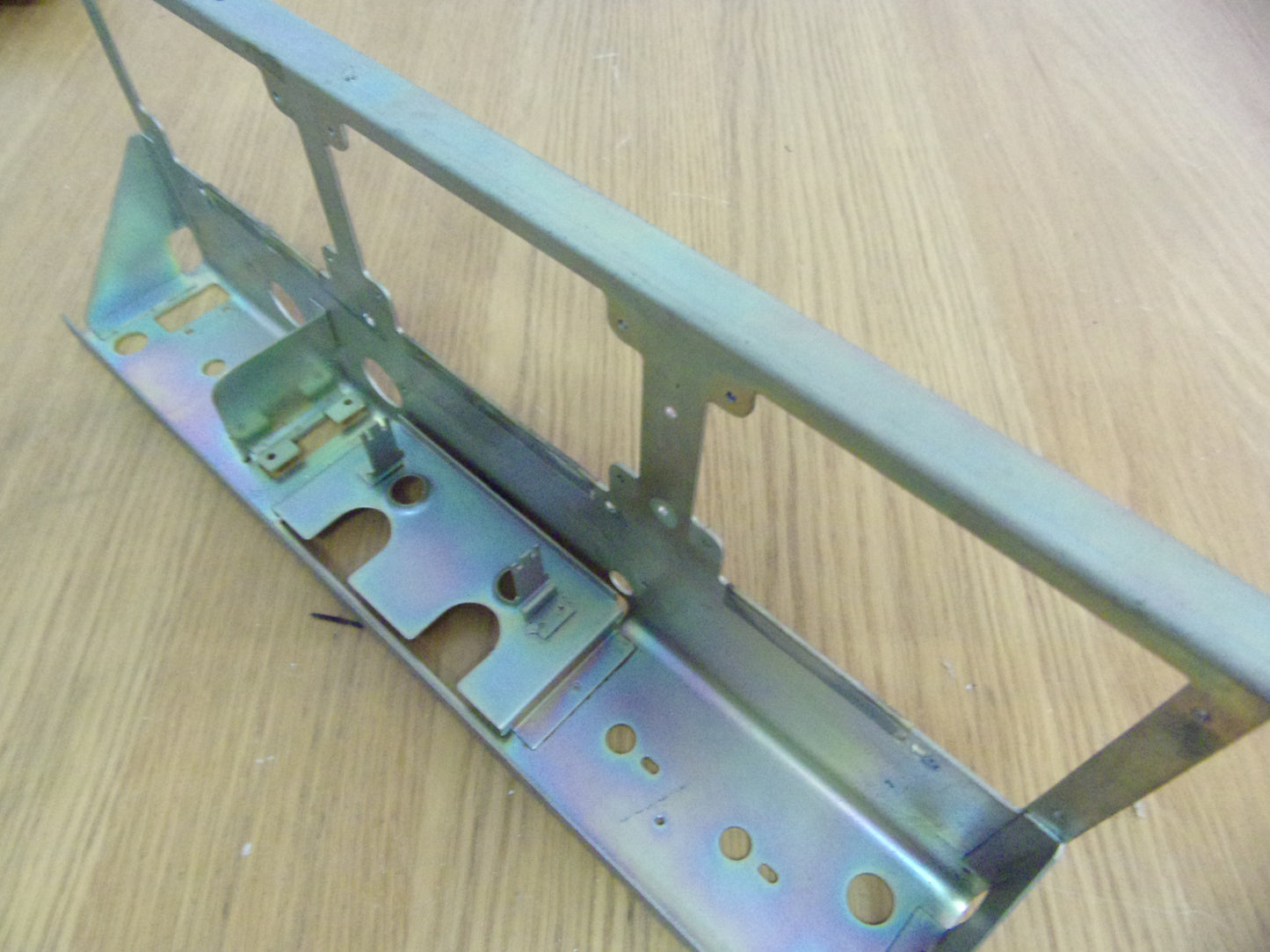 Teac A-1030 Internal metal panel