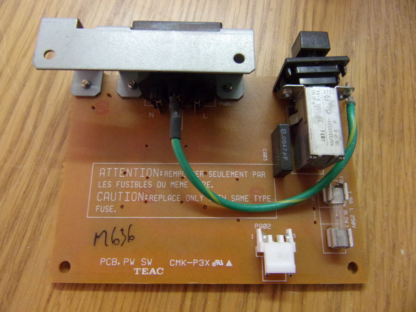 Tascam TM-D8000 PCB PW SW  E900591-00B