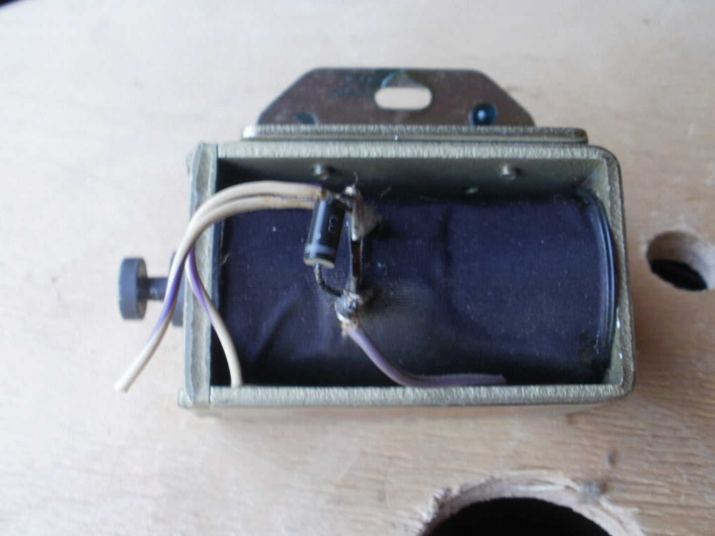 TEAC A-3340S A-3300SX  A-2300SX Solenoid 24v RL-1614 50616760
