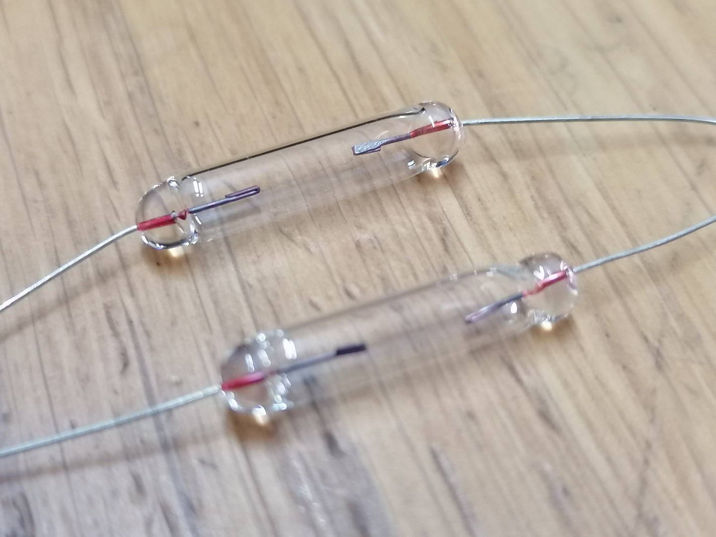 VU Meter axial lamp bulb 8 volts 55 mA for Teac and Tascam and many other models pack of 2